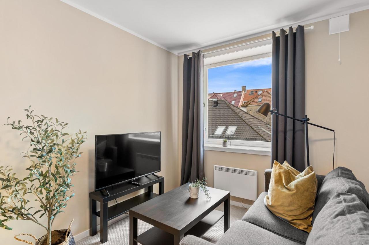 Forenom Serviced Apartments Bergen Skottegaten Exterior photo